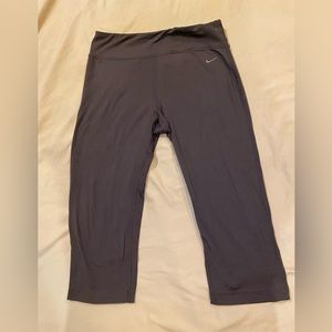 Nike Fit Dri‎ Capri Length Yoga Leggings, women’s size M
